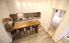 Super Luxury Apartments